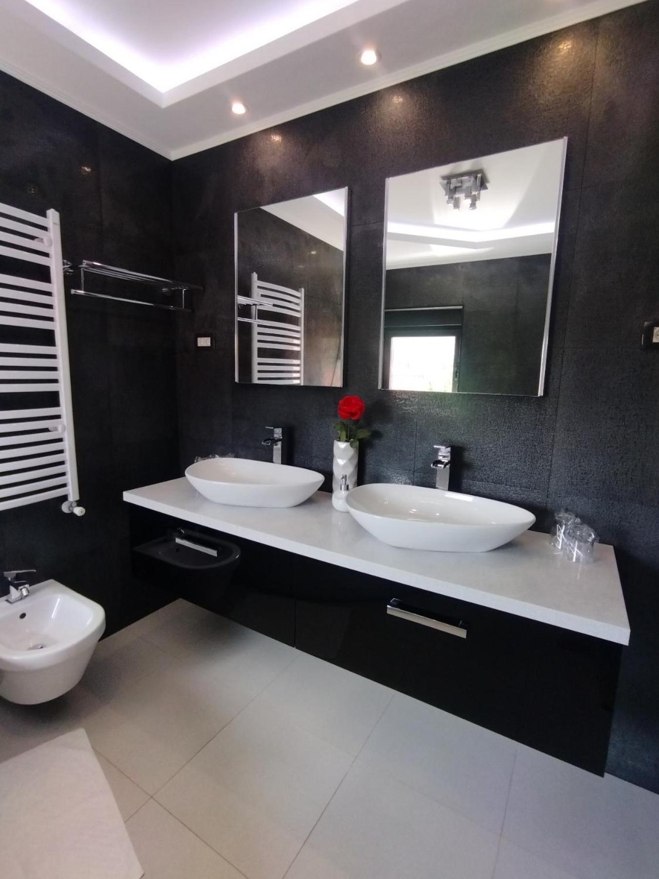 Vila Martina - Bellevue ชัมรีกา ภายนอก รูปภาพ