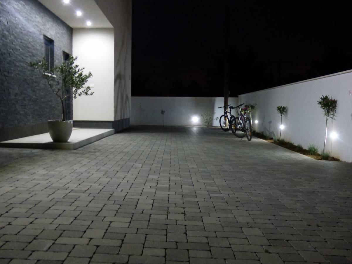 Vila Martina - Bellevue ชัมรีกา ภายนอก รูปภาพ
